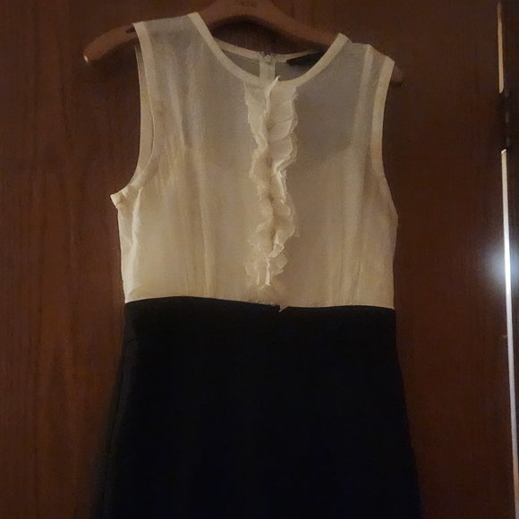 Dress - Picture 1 of 8